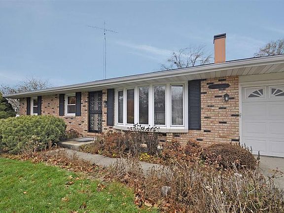 4th image of 16335 Ronnies Dr