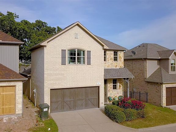 2nd image of 113 Marina Dr
