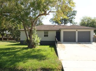 4906 E 30th St, Dickinson, TX 77539