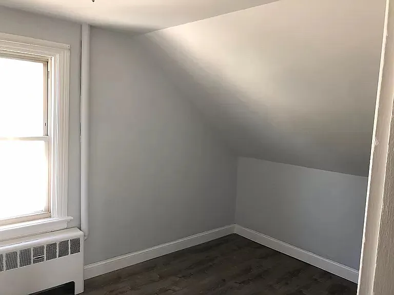 635 Fall River Ave #2C — Photo 5