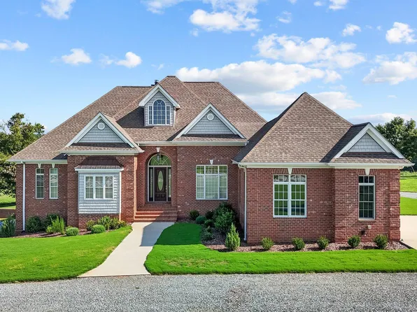 645 J Cook Rd, Goldston, NC 27252