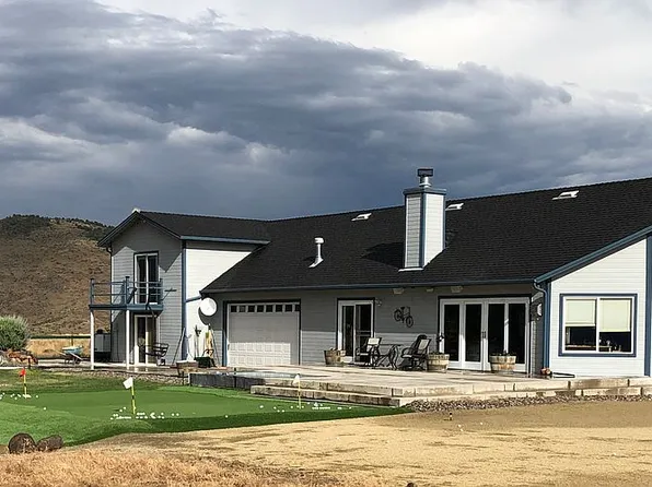 65 Camino Vista Montana Rd, Gardnerville, NV 89410