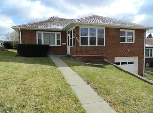 160 Jay St, Johnson City, NY 13790