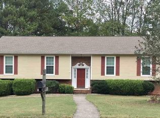 5925 Mockingbird Ln, Pinson, AL 35126