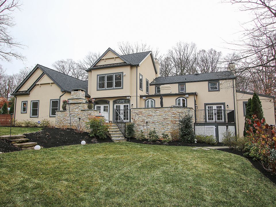 2nd image of 6305 Alcott Rd