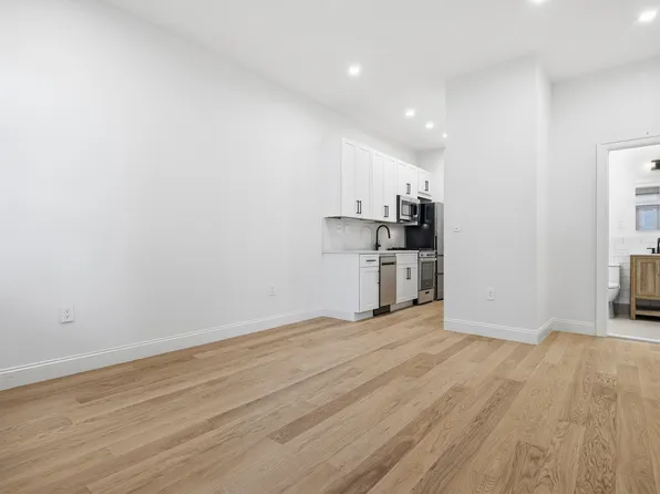 57 Christopher Street image 1 of 10