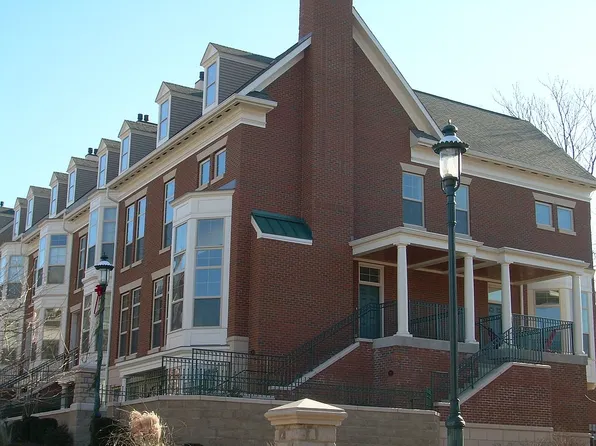 207 Stetson St, Cincinnati, OH 45219