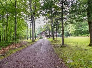 1262 Kentuck Rd, Ohiopyle, PA 15470