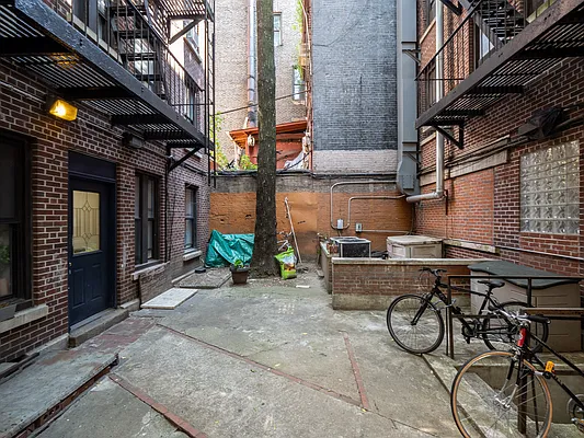 Rented by City Connections Realty | media 23