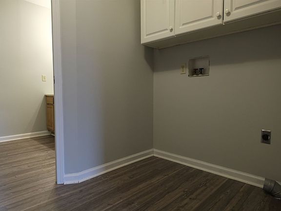 4th image of 350 Shyla Ln