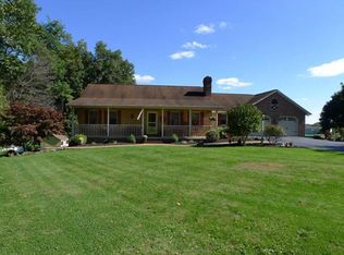 93 Chestnut Hill Rd, Stevens, PA 17578