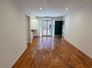 632 N Hayworth Ave #B, Los Angeles, CA 90048
