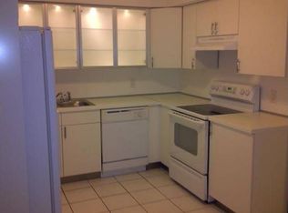 16475 Golf Club Rd APT 306, Weston, FL 33326