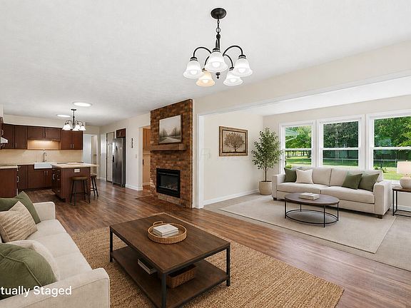 5th image of 10854 Gorsuch Rd