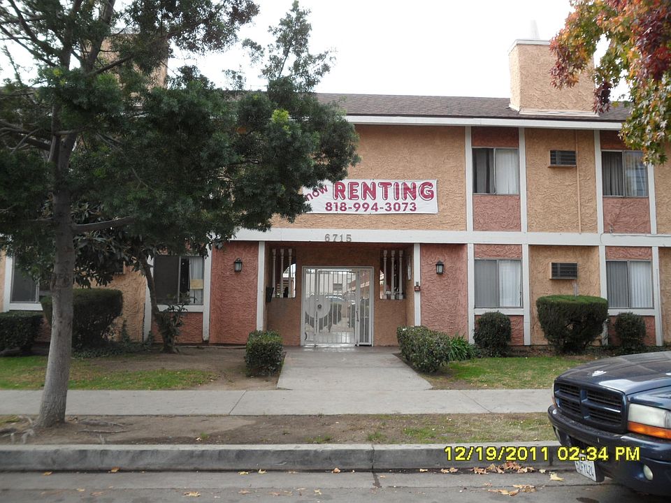 1st image of 6715 Woodley Ave