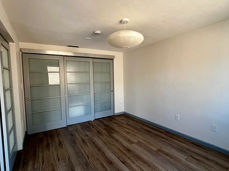 1032 N Clarkson St #303 — Photo 10