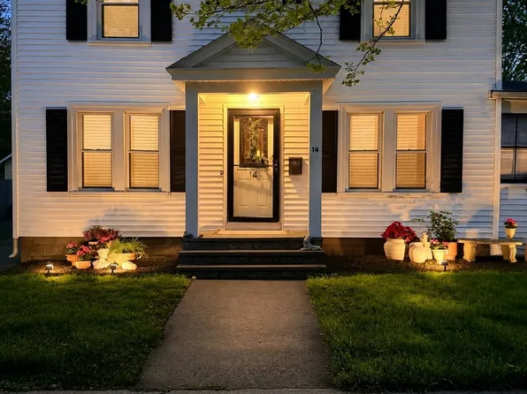 14 Castle St, Springfield, MA 01118