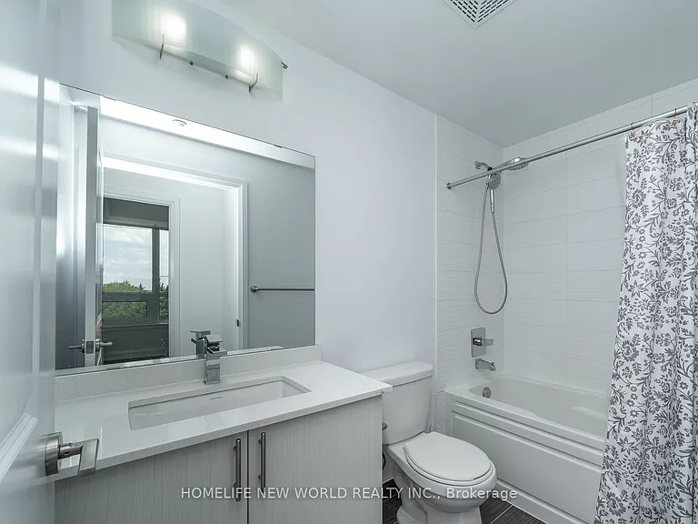 7900 Bathurst St #318 — Photo 16