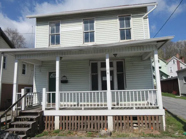 1315 Washington Ave, Tyrone, PA 16686