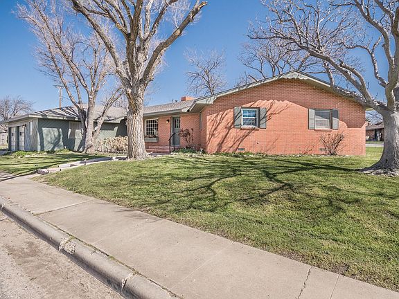 2nd image of 307 E Linda Dr