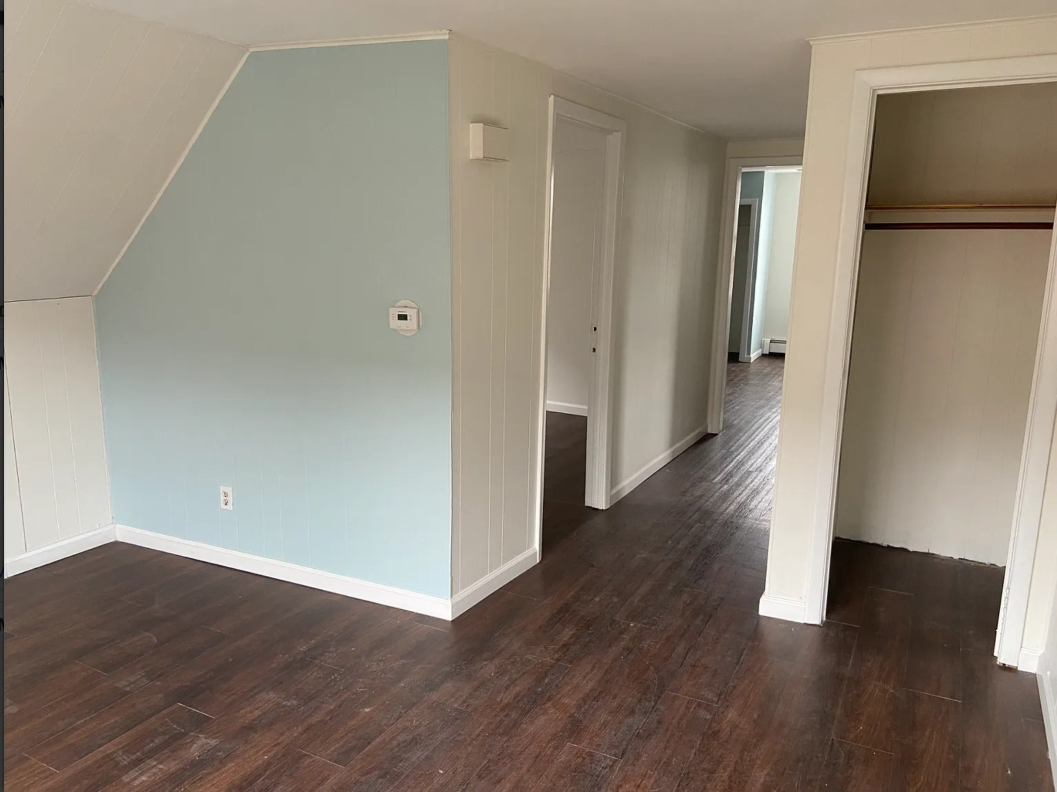 2 bed, 700 sqft, $1,000 — Photo 2