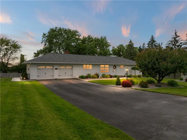 1904 Sherman Dr, Utica, NY 13501