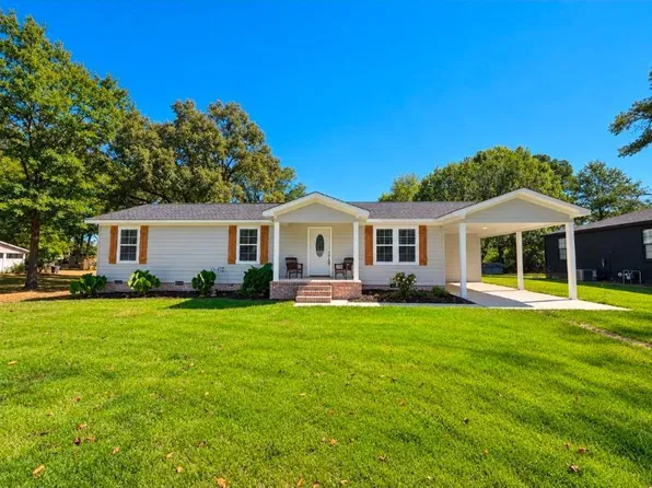 154 Cartwright Ave, Saltillo, MS 38866