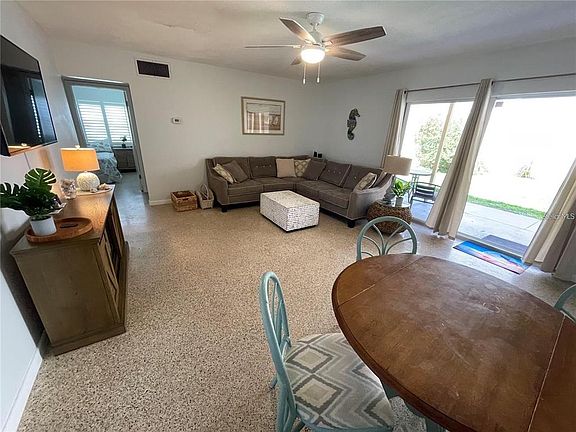 4th image of 573 N ATLANTIC AVENUE #5