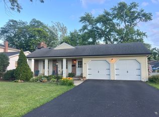 35 W Jackson St, Villa Park, IL 60181