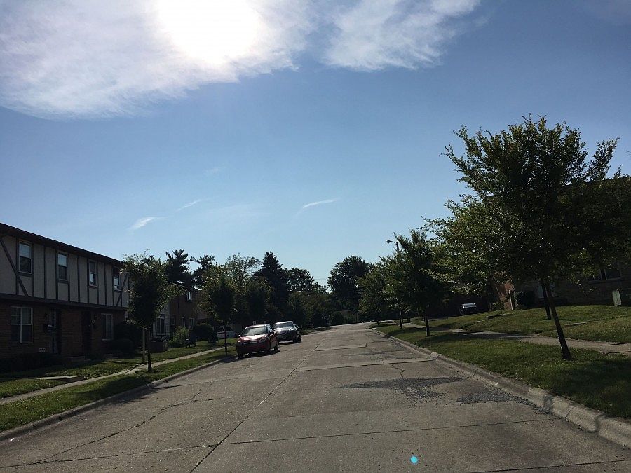 2nd image of 4863 Foxcroft Ct