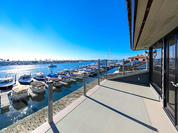 2nd image of 2636 Bayshore Dr