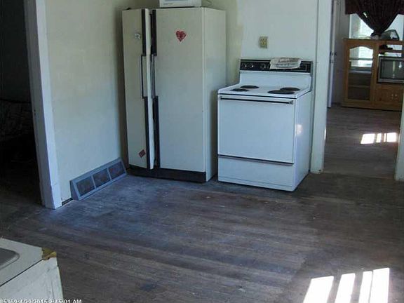 2nd image of 47 Kimball Ave