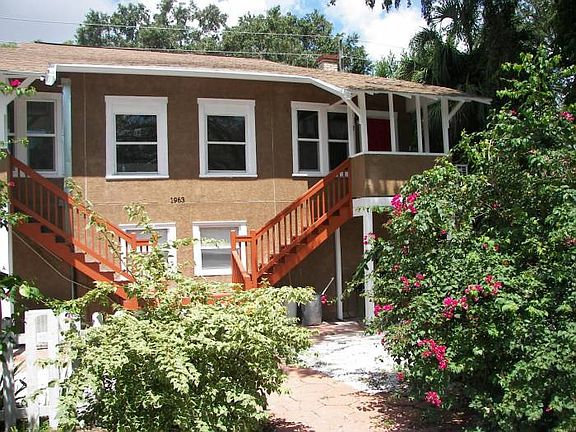Carriage House Charm
