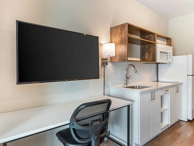 Superior Studio - 2 Full Beds