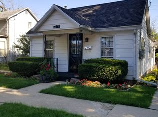 610 W Ringold St, Freeport, IL 61032