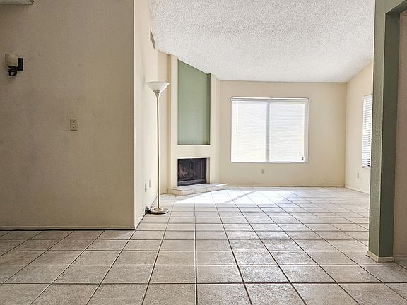 4th image of 2479 N Palo Dulce Dr
