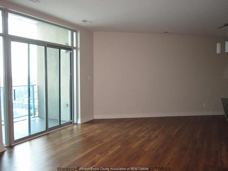 1225 Riverside Dr W #1008 — Photo 16