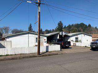 275 N 8th St, Cottage Grove, OR 97424