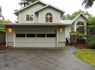 13746 35th Ave NE, Seattle, WA 98125