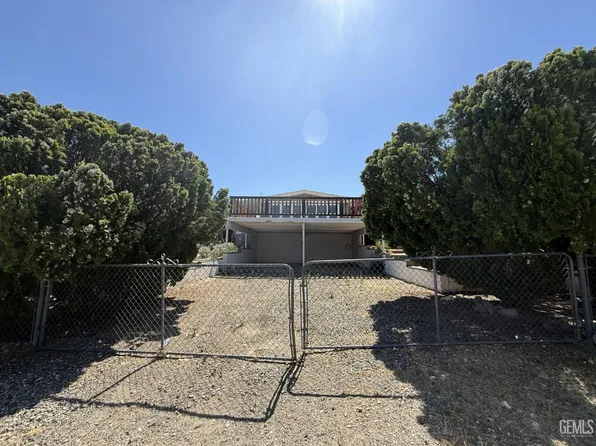 5024 Shawnee Dr, Weldon, CA 93283