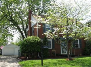 2624 Oakwood St, Erie, PA 16508