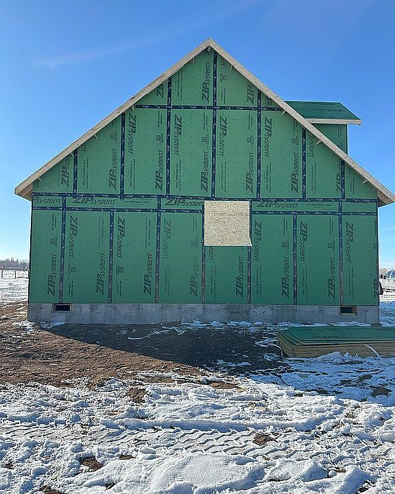 2nd image of 544 Kelli Way