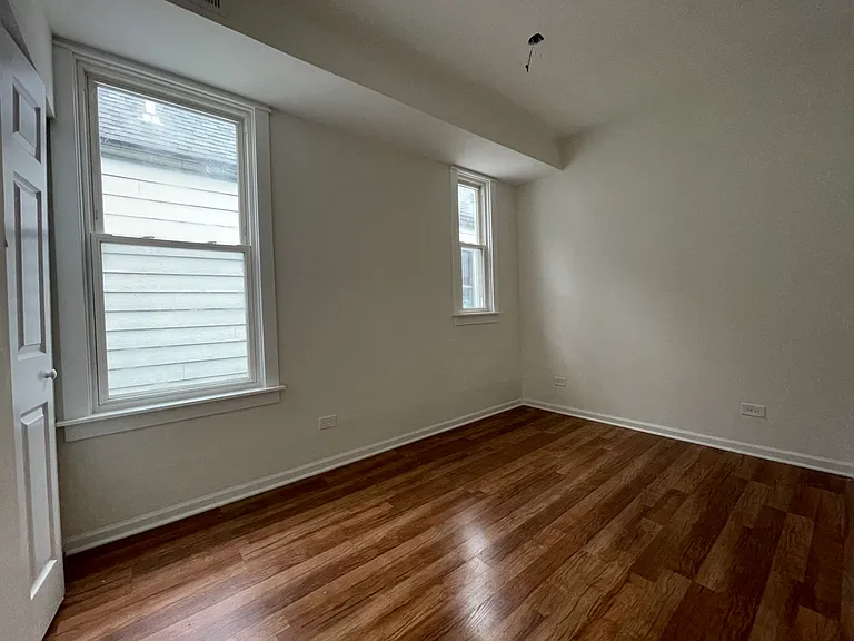 3237 N Ridgeway Ave #2 — Photo 11