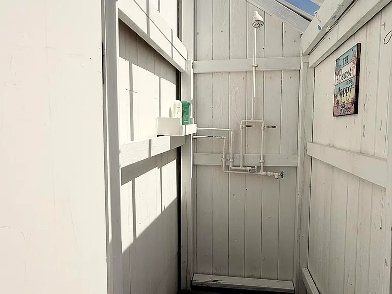 1109 N Ocean Ave #A2 — Photo 25