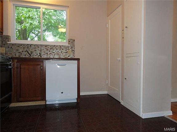 4th image of 1051 Etherton Dr