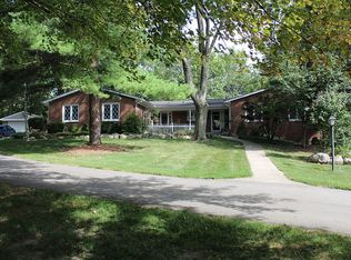 751 Letts Rd, Oakland, MI 48363