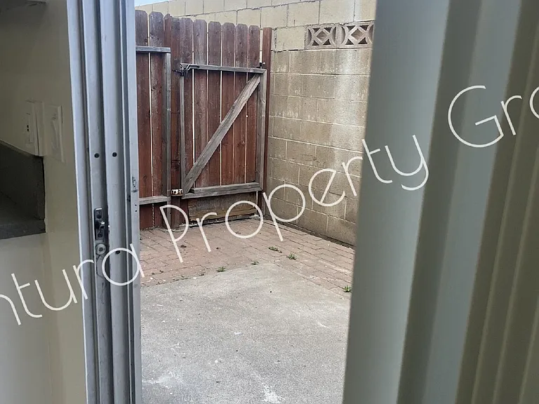 520 S I St #3 — Photo 24