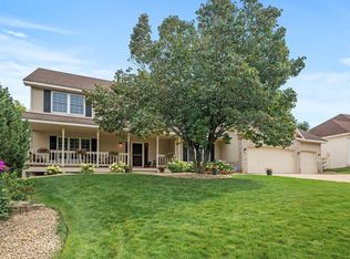 4300 Hawksbury Cir, Eagan, MN 55123