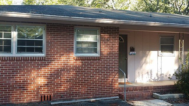 1st image of 1713 Azalea Dr APT C