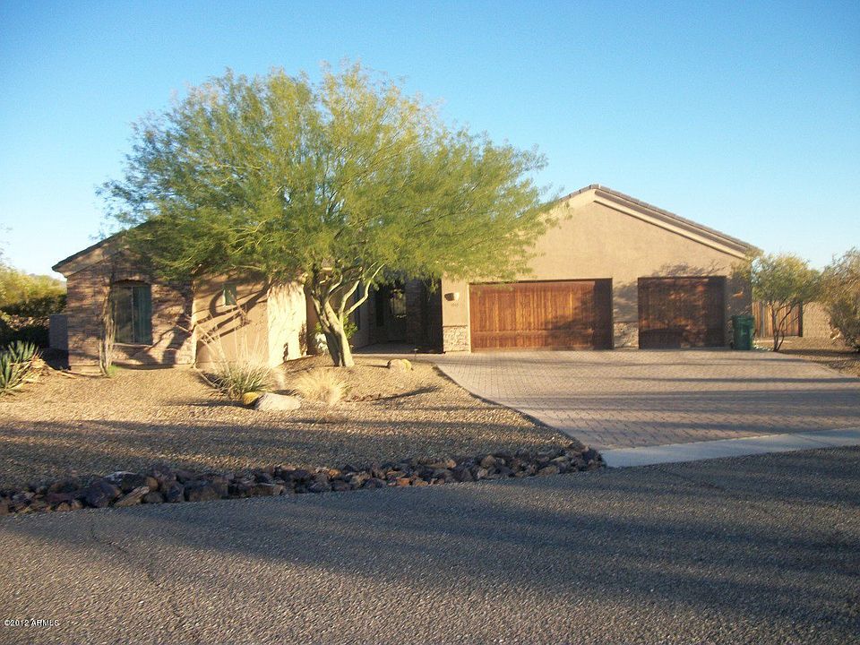 1st image of 1511 E Breezy Dr